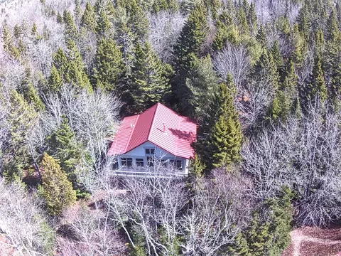 81 Stoehrs Way, Milbridge, ME 04658