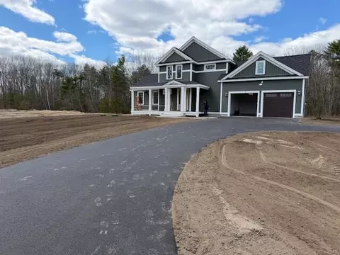18 Cascade Cir #12, Kennebunk, ME 04043