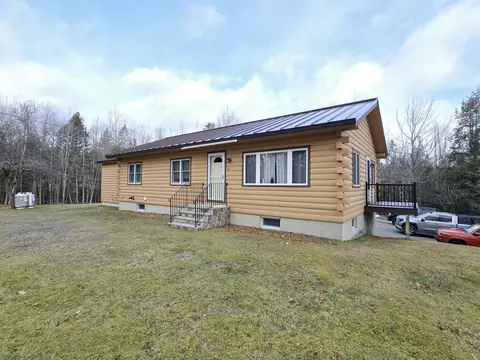 311 Bryant Rd, Unity, ME 04988