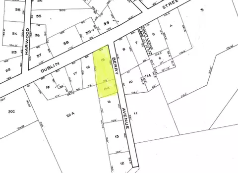 104 Dublin St, Machias, ME 04654