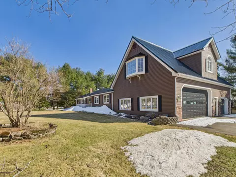 650 State Rd, Mapleton, ME 04757