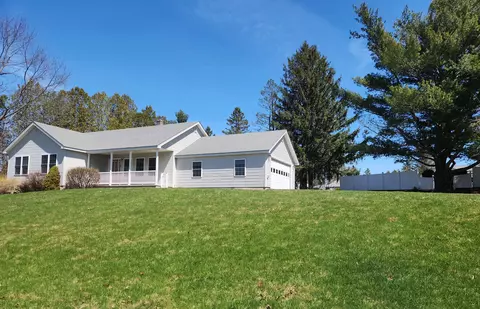 126 Silk Street St, Brewer, ME 04412