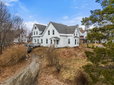 3 Noel Way, Bucksport, ME 04416