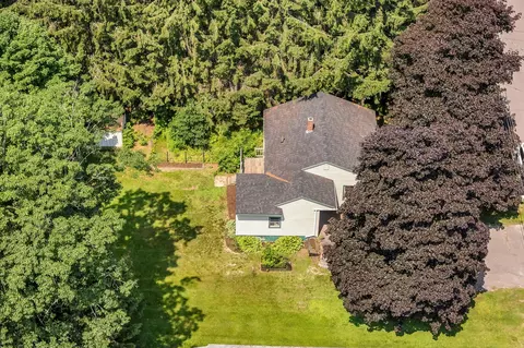 8 Sylvan Rd, Orono, ME 04473 photo 8
