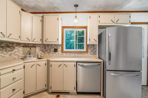 8 Sylvan Rd, Orono, ME 04473 photo 23