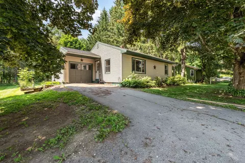 8 Sylvan Rd, Orono, ME 04473 photo 9