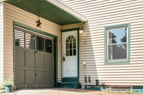 8 Sylvan Rd, Orono, ME 04473 photo 14
