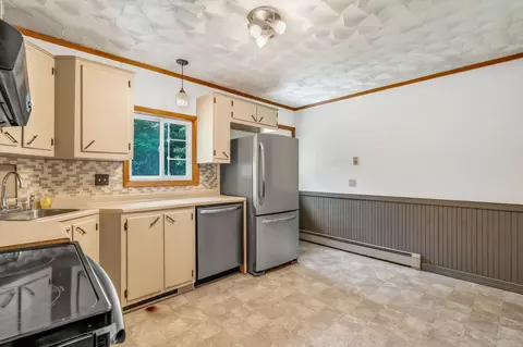 8 Sylvan Rd, Orono, ME 04473 photo 21