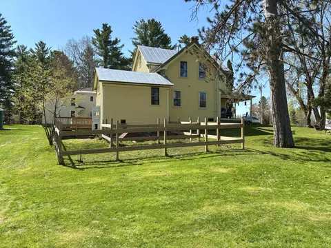 27 Pine St, Eustis, ME 04936