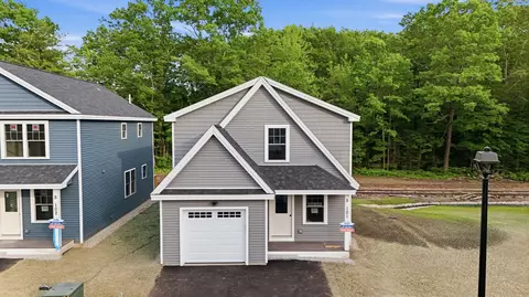 5 Blaine St #101, Saco, ME 04072