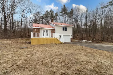 229 Intervale Rd, Jay, ME 04239