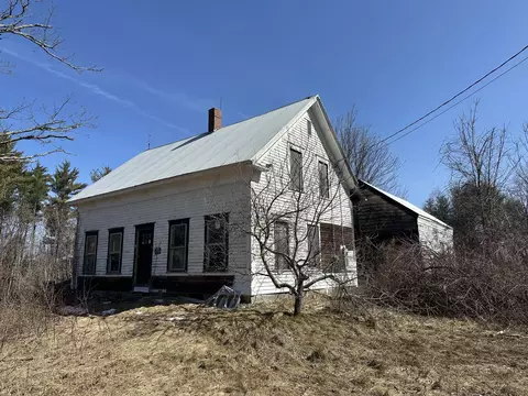 241 Sanborn Rd, Acton, ME 04001