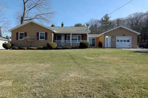 91 Townsend Rd, Augusta, ME 04330