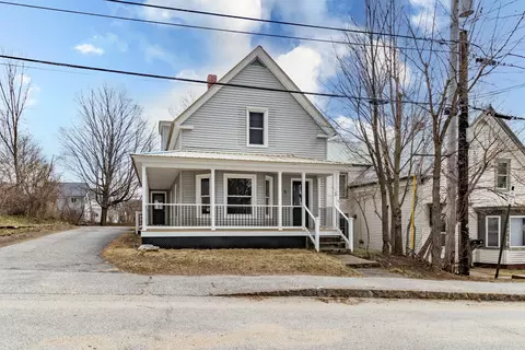 15 Marston St, Norway, ME 04268