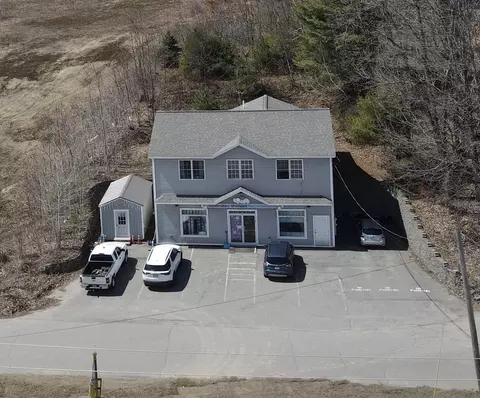 103 Fyfe Rd, Farmington, ME 04938