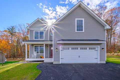 31 Woodbrey Ln, Standish, ME 04084
