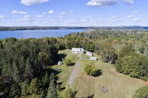 422 Wallston Rd, Saint George, ME 04860