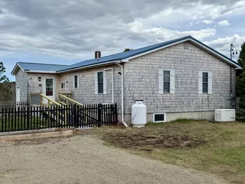 1 Daggett Rd, Perry, ME 04667