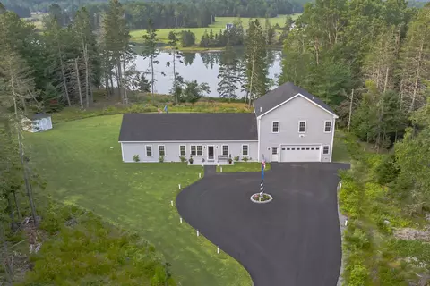 153 Woodcock Ln, Lamoine, ME 04605
