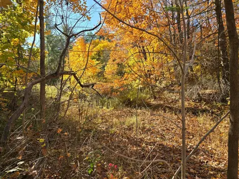 75 Lucille Ave, Lewiston, ME 04240