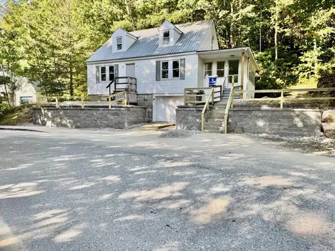 171 Granite St, Mexico, ME 04257