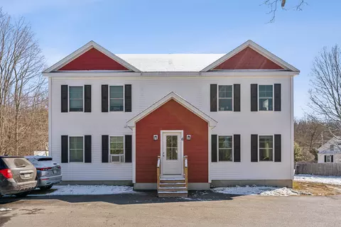 6 Lewiston Rd, Gray, ME 04039