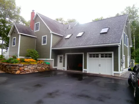 43 Eggemoggin Rd, Harpswell, ME 04079