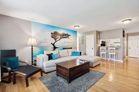 161 Saco Ave #105, Old Orchard Beach, ME 04064