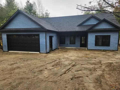 210 Granite Hts, Farmington, ME 04938