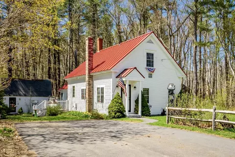 85 Crediford Rd, Wells, ME 04090
