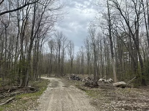 255 Ross Corner Rd, Shapleigh, ME 04076