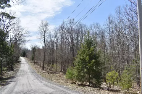 M-r2, Fayette, ME 04349