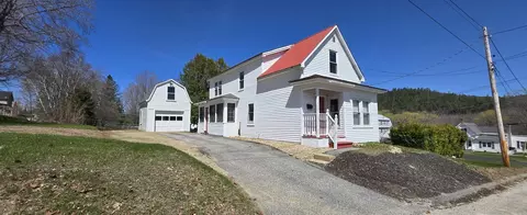 394 Linnell St, Rumford, ME 04276