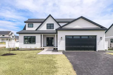 72 Owls Nest Rd, Portland, ME 04102