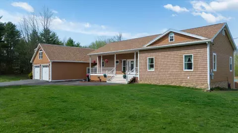 619 Bishop Hill Rd, Leeds, ME 04263