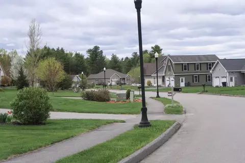 78 Fieldstone Dr, Augusta, ME 04330 photo 5