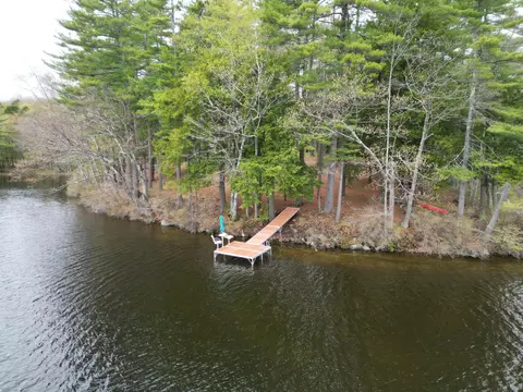 26 Island View Dr, Greene, ME 04236