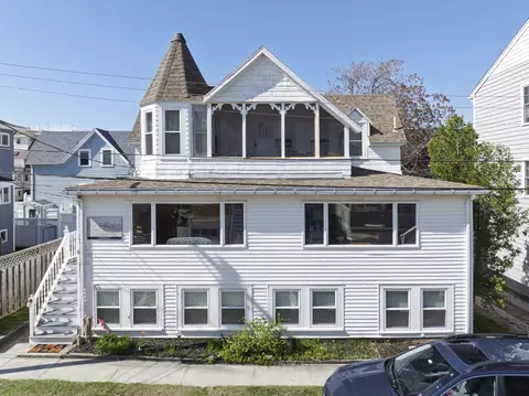 Undisclosed, Old Orchard Beach, ME 04064