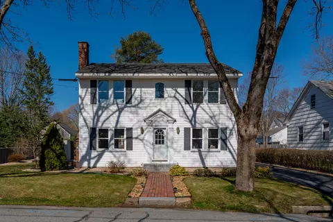 118 Frances St, Portland, ME 04102