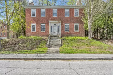 152 Church St, Belfast, ME 04915