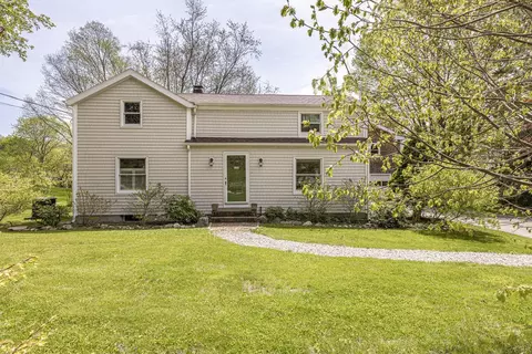 431 E Main St, Yarmouth, ME 04096