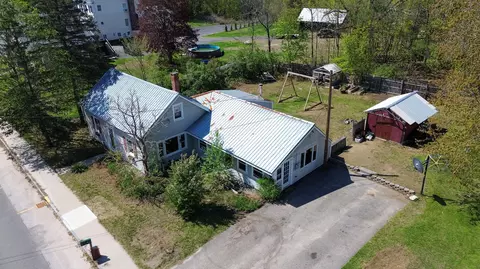63 Maple St, Cornish, ME 04020