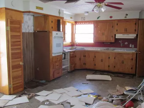 Kitchen - 30 New Hampshire St, Millinocket, ME 04462 photo 2 of 2