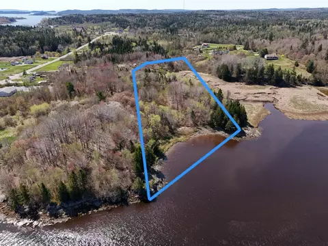 21 3 East Palmer Rd # -5, Machiasport, ME 04655