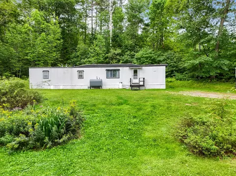 146 Ferry St, Solon, ME 04979 photo 3