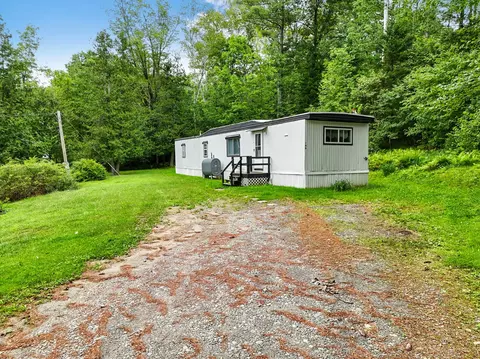 146 Ferry St, Solon, ME 04979 photo 2
