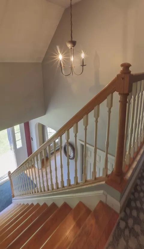 Entry Way - 20 Searsmont Rd, Appleton, ME 04862 photo 4 of 6