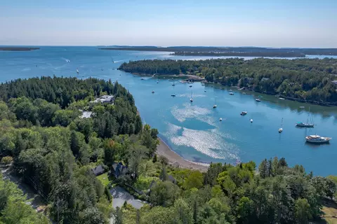 87 Peabody Dr, Northeast Harbor, ME 04662