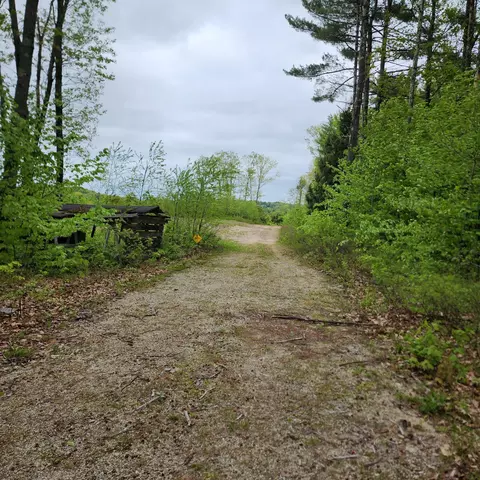 76 Mayall Rd, Gray, ME 04039