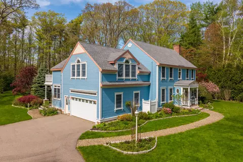 31 Rebecca Rd, Ogunquit, ME 03907